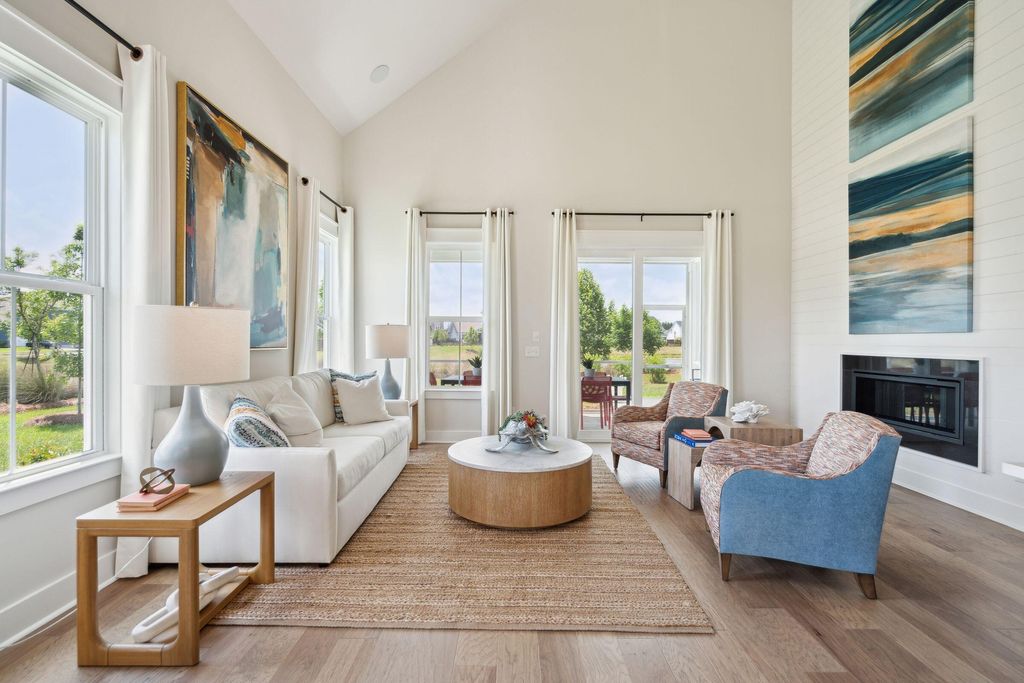 Image 12 of property listing at 700 Twinflower Lane, Summerville, SC 29486