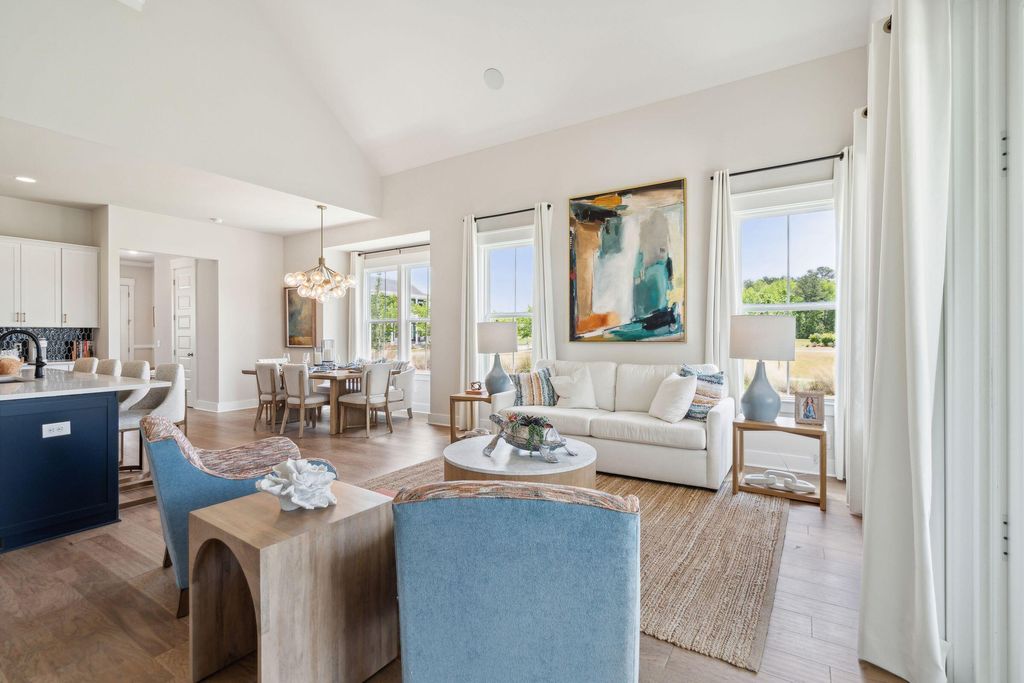 Image 15 of property listing at 700 Twinflower Lane, Summerville, SC 29486