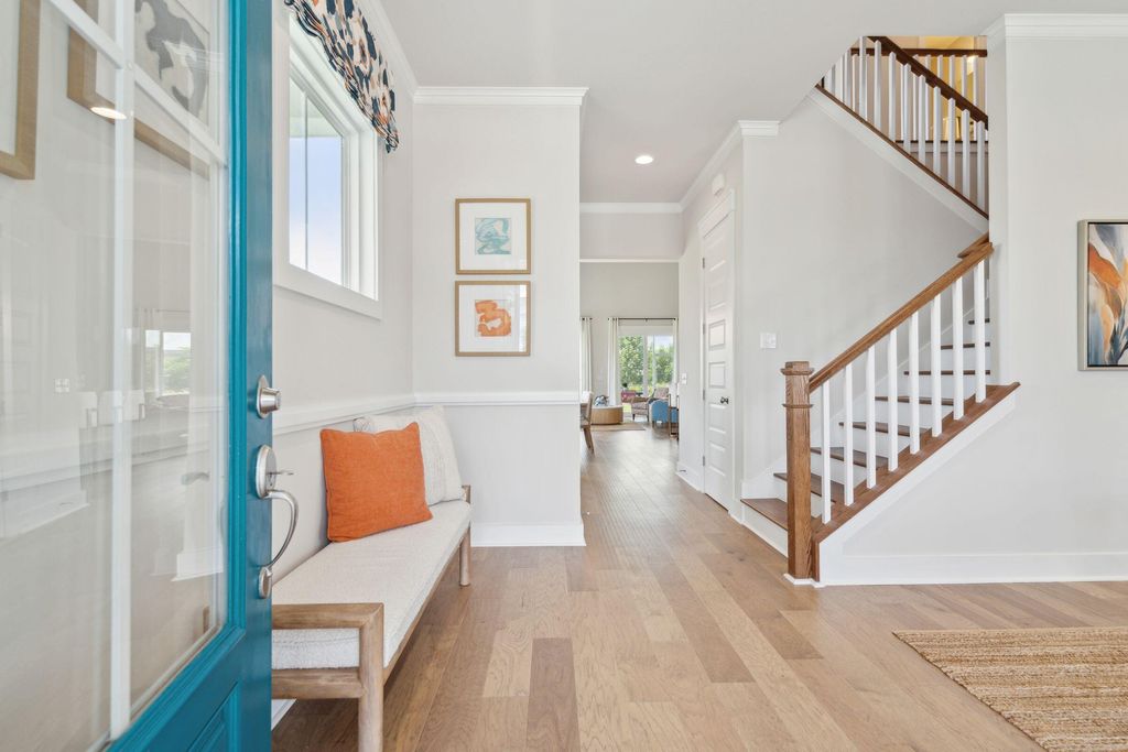 Image 2 of property listing at 700 Twinflower Lane, Summerville, SC 29486