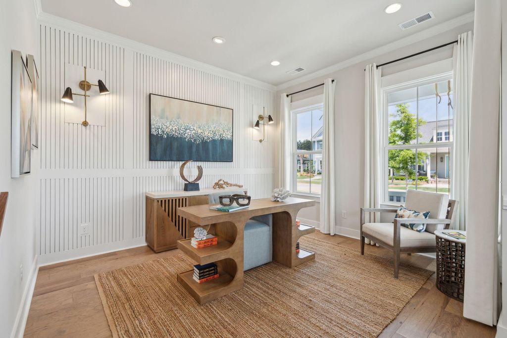 Image 20 of property listing at 700 Twinflower Lane, Summerville, SC 29486