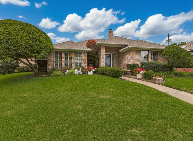 1925 Merrimac Trail, Garland, TX 75043