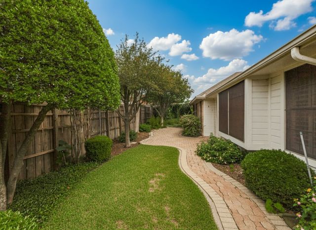 1925 Merrimac Trail, Garland, TX 75043