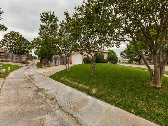 1925 Merrimac Trail, Garland, TX 75043