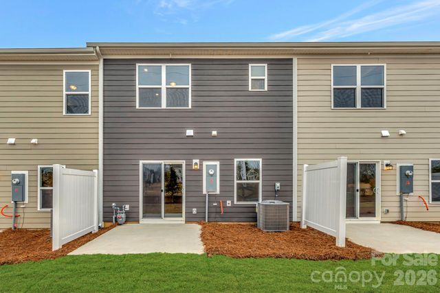 1022 Overbrook Place, Wingate, NC 28174