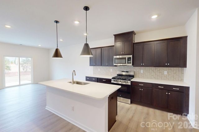 1022 Overbrook Place, Wingate, NC 28174