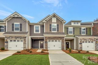 1022 Overbrook Place, Wingate, NC 28174