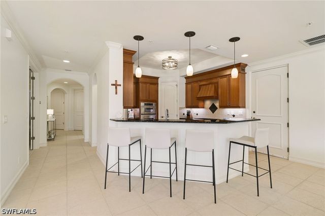 10821 Vivaldi CT 1901, Miromar Lakes, FL 33913