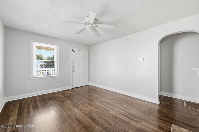 2530 Griffiths Ave, Louisville, KY 40212