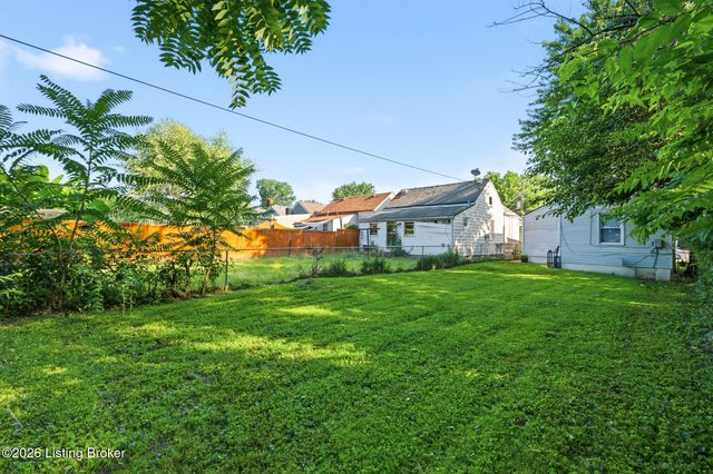 2530 Griffiths Ave, Louisville, KY 40212