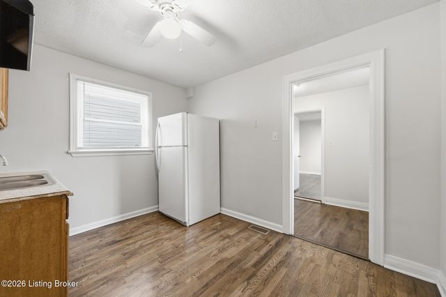 2530 Griffiths Ave, Louisville, KY 40212