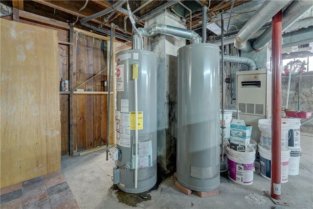 328 Northeast Durnan Street Northeast, Rochester, NY 14621