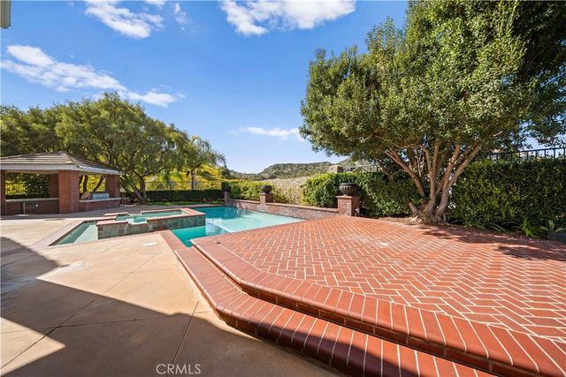 4 Shale, Coto De Caza, CA 92679