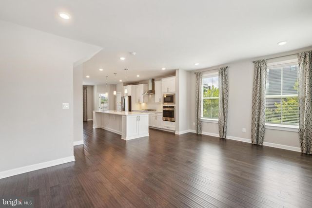 13212 WOODLAND PARK RD, Herndon, VA 20171