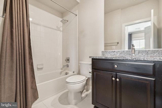 13212 WOODLAND PARK RD, Herndon, VA 20171