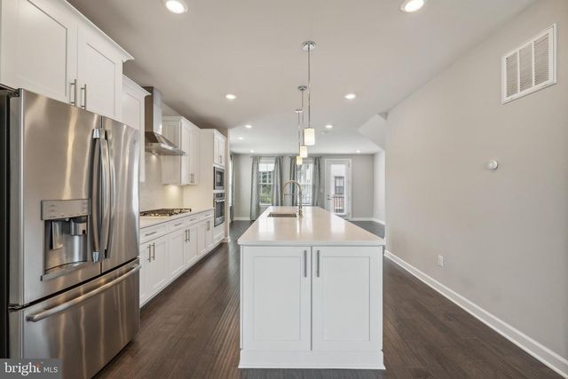 13212 WOODLAND PARK RD, Herndon, VA 20171