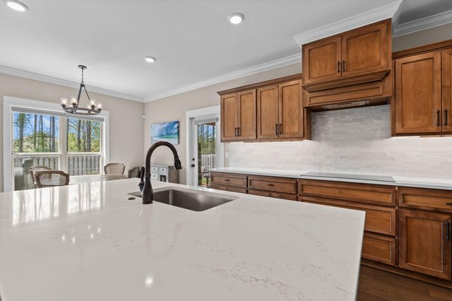 74 Buxtons Way, Freeport, FL 32439