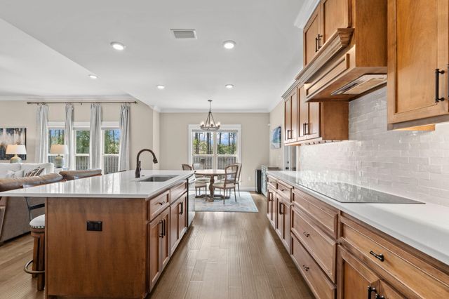 74 Buxtons Way, Freeport, FL 32439