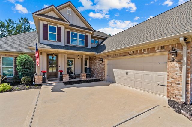 74 Buxtons Way, Freeport, FL 32439