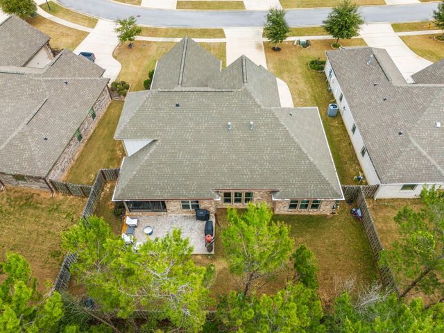 74 Buxtons Way, Freeport, FL 32439