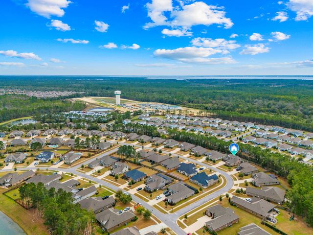 74 Buxtons Way, Freeport, FL 32439