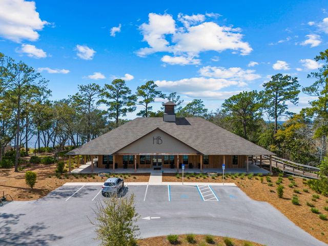 74 Buxtons Way, Freeport, FL 32439