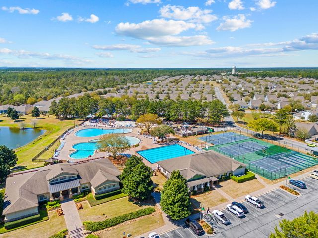 74 Buxtons Way, Freeport, FL 32439