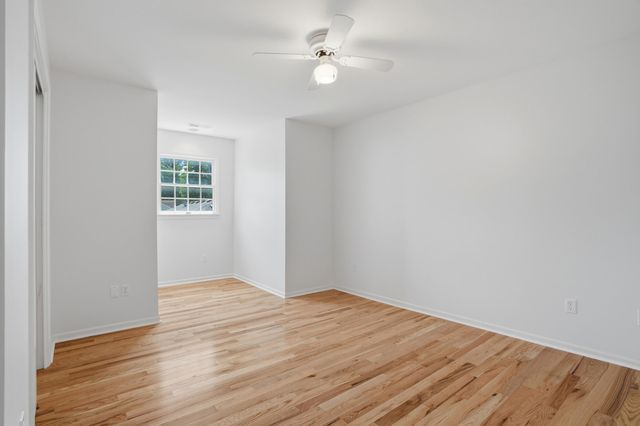 4502 N FALLWOOD CT, Columbia, MO 65203
