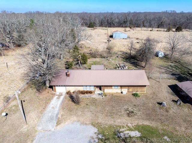 11886 412 Highway, Kansas, OK 74347