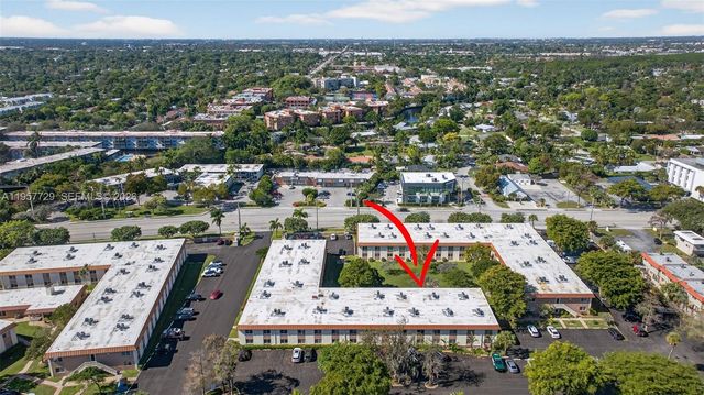 9 NE 19th Ct 104C, Wilton Manors, FL 33305