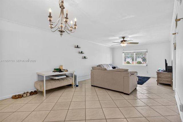 9 NE 19th Ct 104C, Wilton Manors, FL 33305