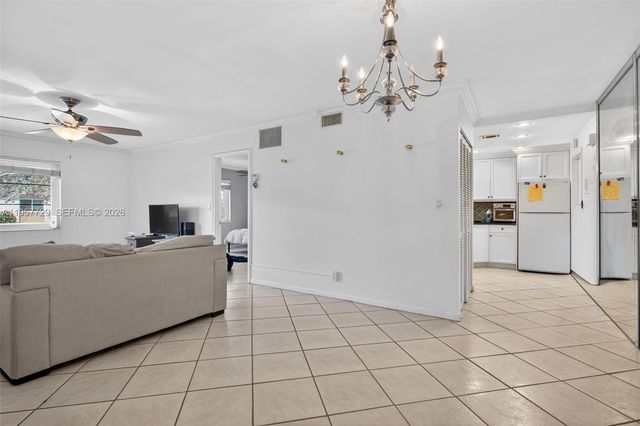 9 NE 19th Ct 104C, Wilton Manors, FL 33305