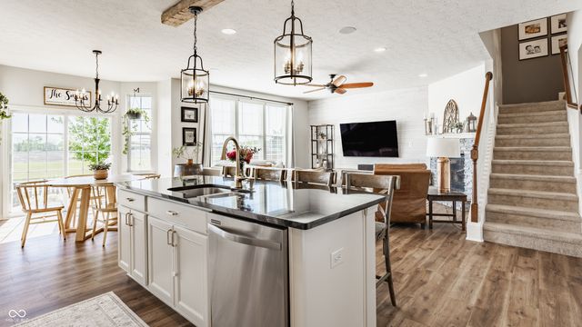 5345 Crowley Parkway, Whitestown, IN 46075