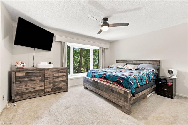 100 Brandon Court, Lexington, NC 27295