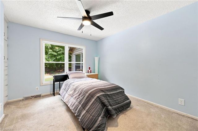 100 Brandon Court, Lexington, NC 27295