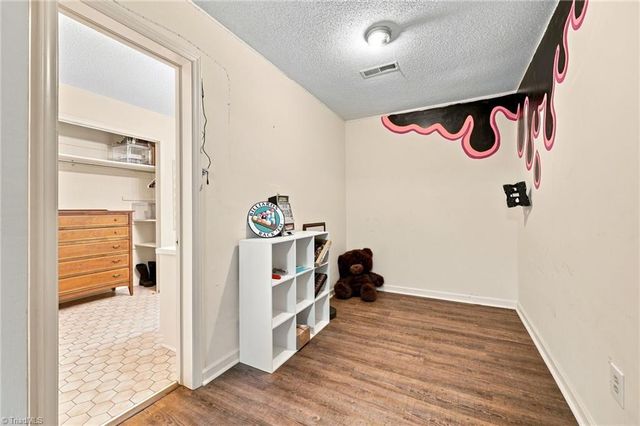 100 Brandon Court, Lexington, NC 27295