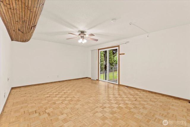8504 5th Place SE, Lake Stevens, WA 98258