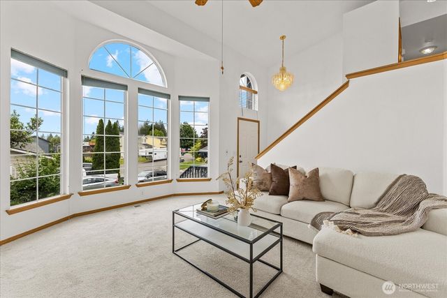 8504 5th Place SE, Lake Stevens, WA 98258