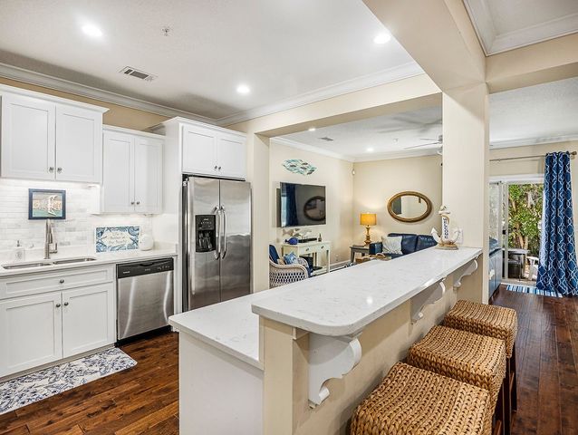 802 Reserve Lane, St Simons Island, GA 31522