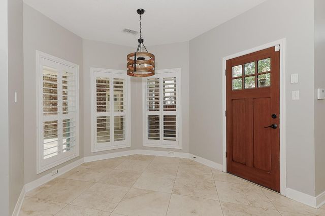 2 Silverstrand Place, The Woodlands, TX 77381