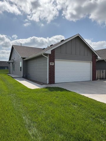 2605-2607 W 55th St N, Wichita, KS 67204