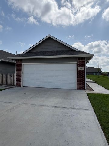 2605-2607 W 55th St N, Wichita, KS 67204