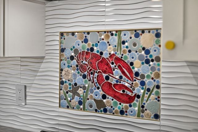 28 Chipman Rd, Sandwich, MA 02563