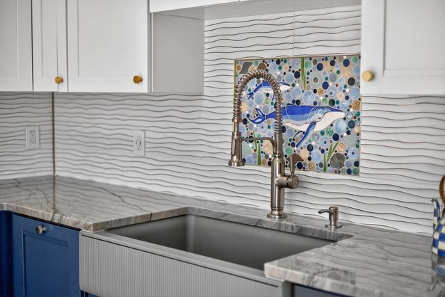 28 Chipman Rd, Sandwich, MA 02563