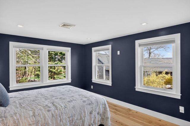 28 Chipman Rd, Sandwich, MA 02563