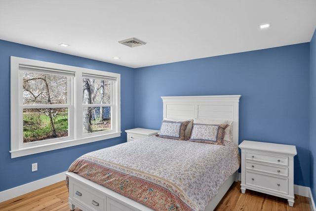 28 Chipman Rd, Sandwich, MA 02563