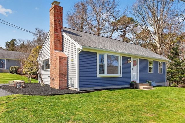 28 Chipman Rd, Sandwich, MA 02563
