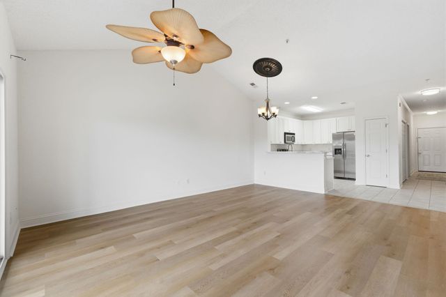 1100 Commons Blvd Unit 814, Myrtle Beach, SC 29572