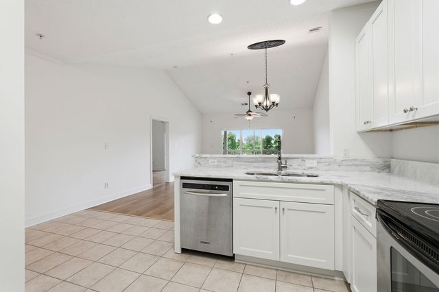 1100 Commons Blvd Unit 814, Myrtle Beach, SC 29572