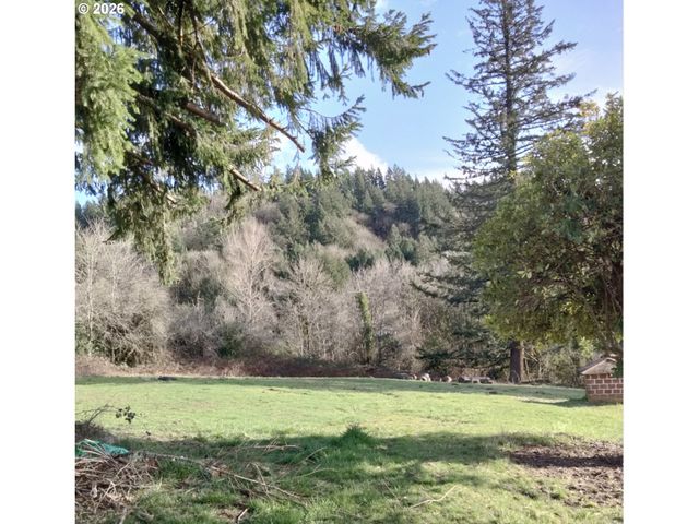 1721 Sw BUTLER Rd, Gresham, OR 97080