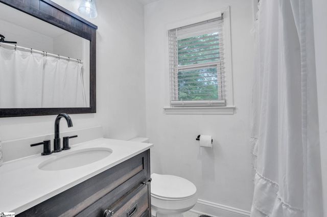121 Forest Park Drive, Easley, SC 29642